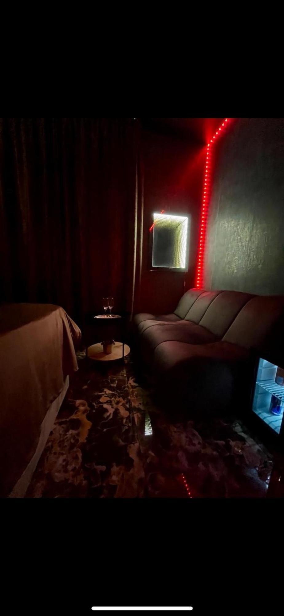 Love Room Bukarest Exterior foto